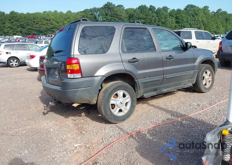2003 Ford Escape Xlt z USA, uszkodzony, nr VIN 1FMCU03123KA61568